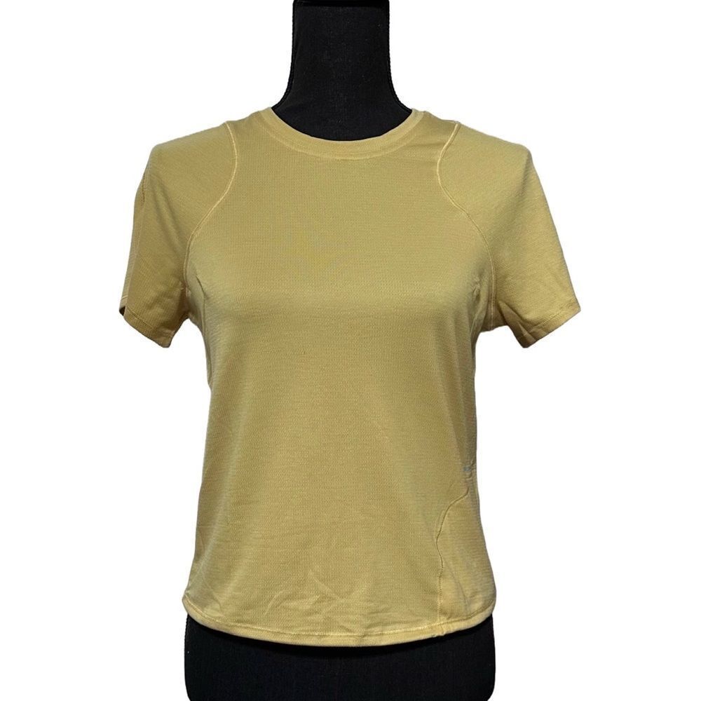 Lululemon Lightweight Cinched Hem‎ Hiking T-Shirt, Golden Sand- SZ 4